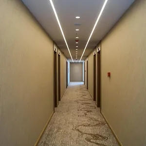 Hotel Red Hill Tirana