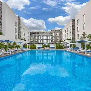 city-express-suites-cancun-aeropuerto.quintano-roohotels.com/