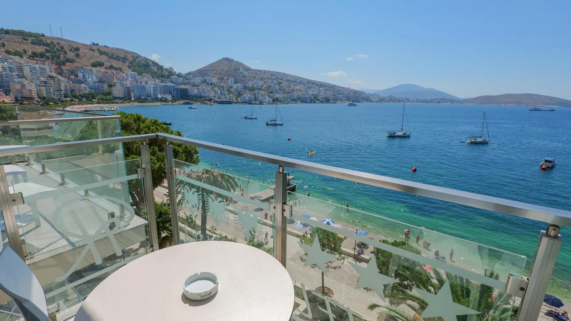 Republika Hotel Sarandë