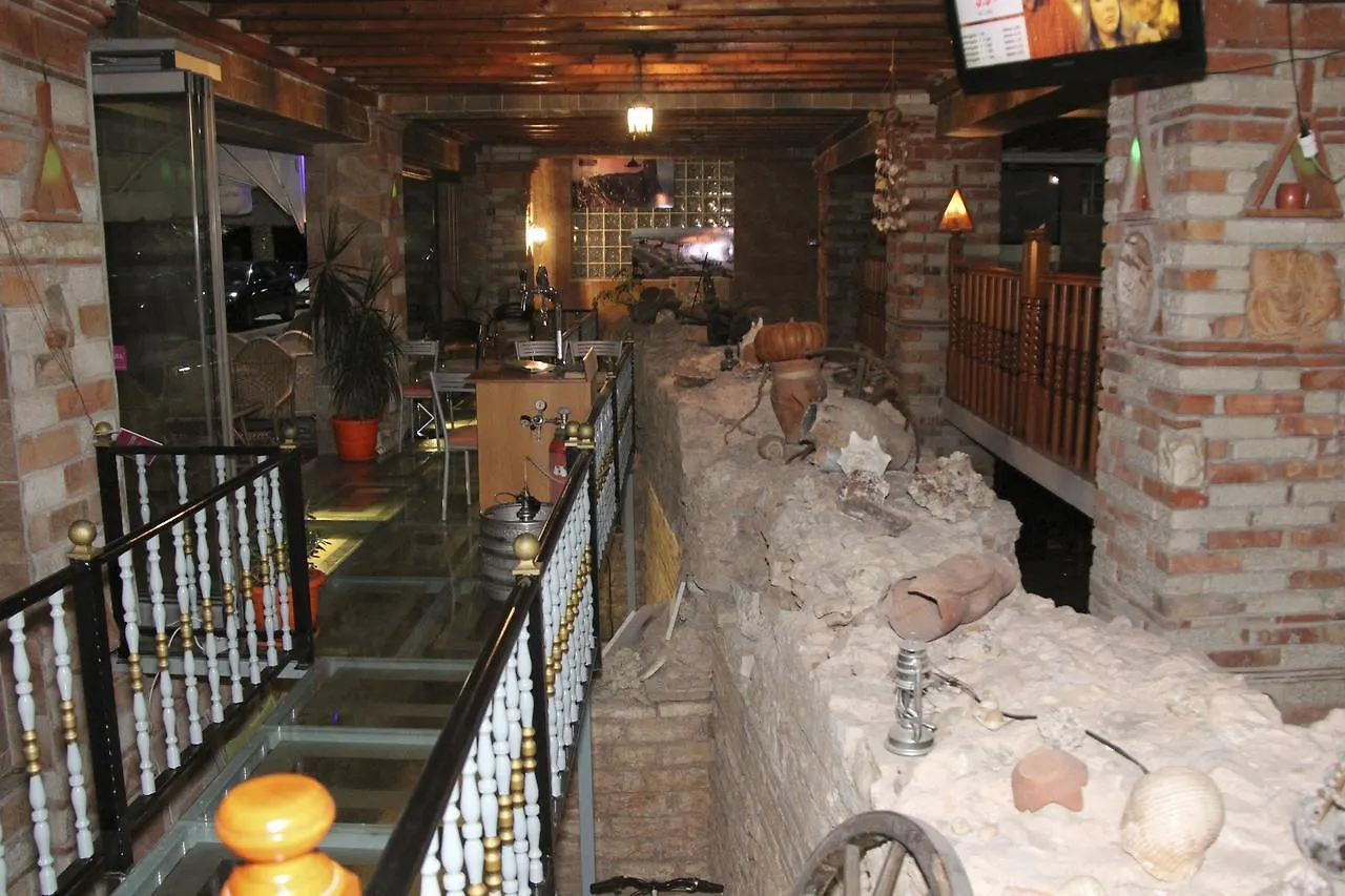 Republika Hotel Sarandë