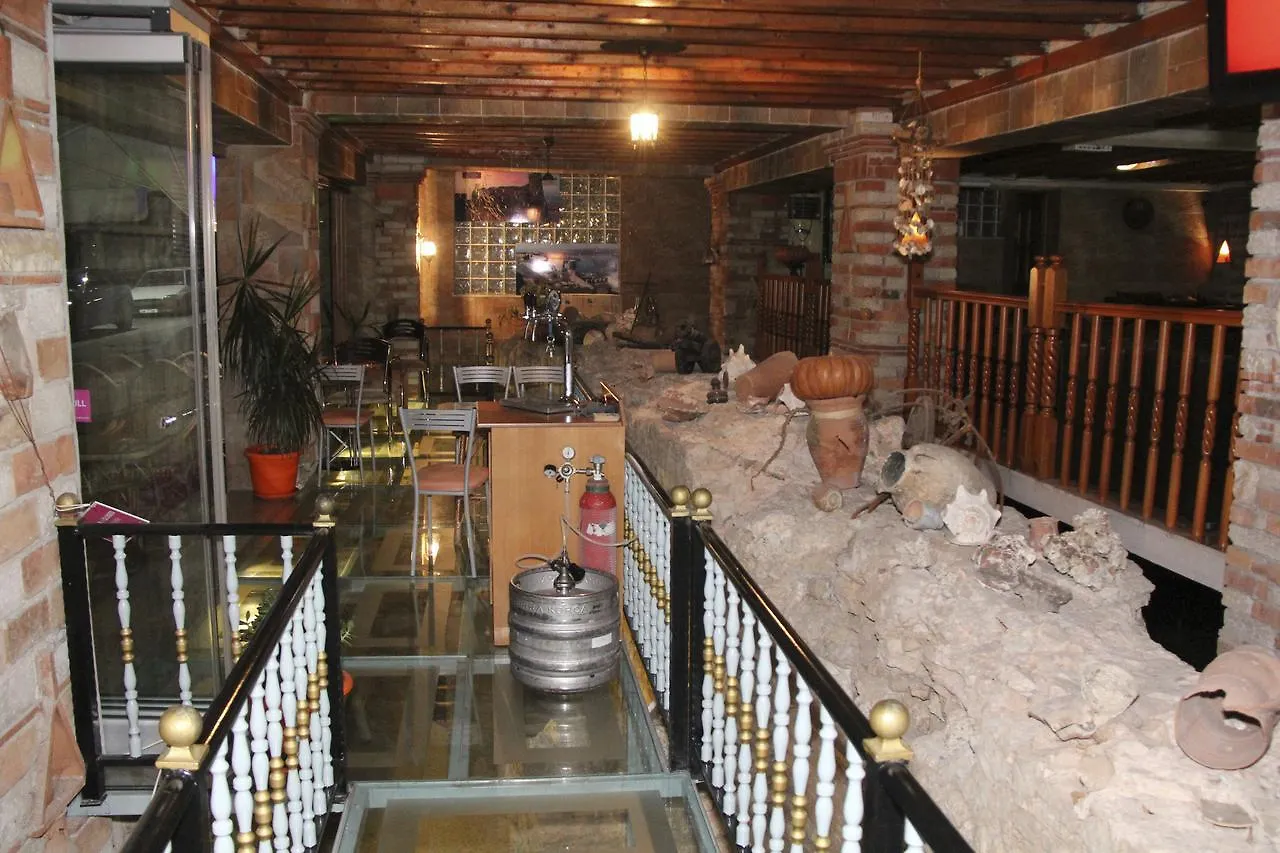 ***  Republika Hotel Sarandë Albânia